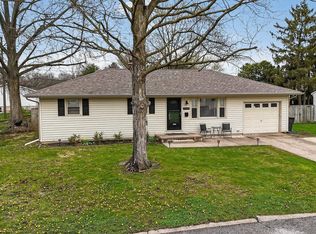 2524 Whitehall Dr, Lafayette, IN 47909