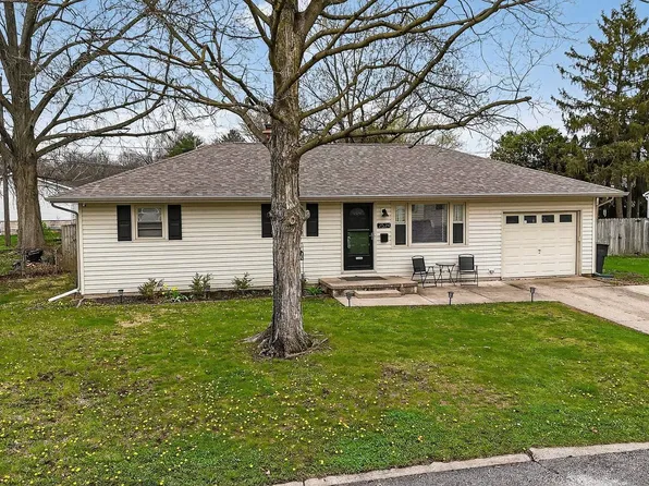 2524 Whitehall Dr, Lafayette, IN 47909