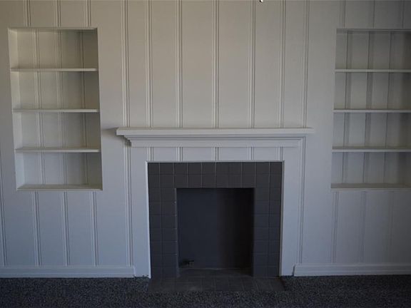 4th image of 210 Hollywood Dr