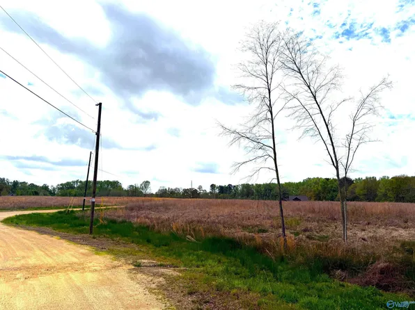 245 Brock Rd, Boaz, AL 35957