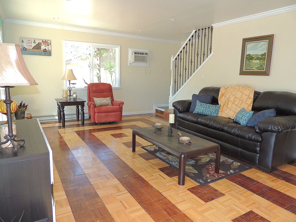 1st image of 12900 Green Valley Cir