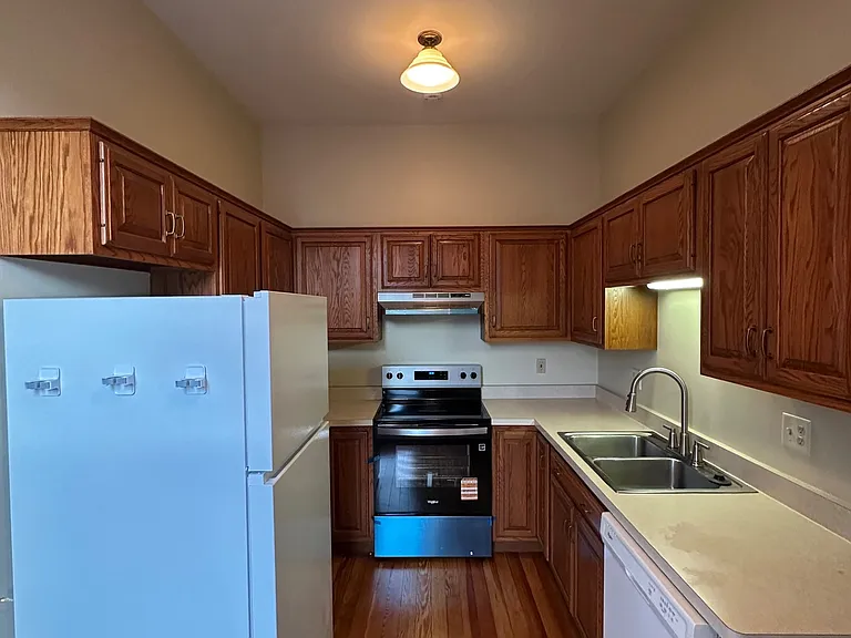 306 E Lincoln Hwy #A — Photo 12