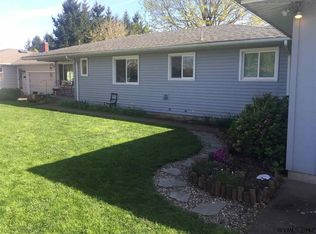 1142 W Oak St, Lebanon, OR 97355