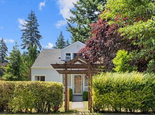 15701 Stone Ave N, Shoreline, WA 98133
