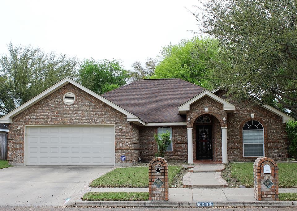 1st image of 3601 Pelican Ave