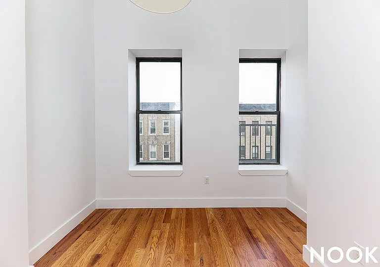 308 Jefferson St #4F — Photo 4