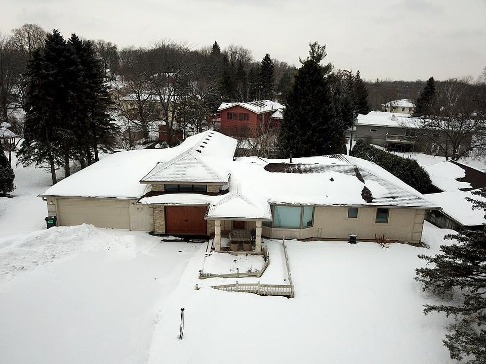 1st image of 1317 Orchard Dr
