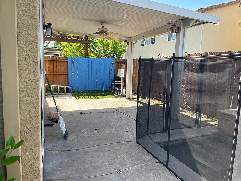 3009 Tagura Dr — Photo 7