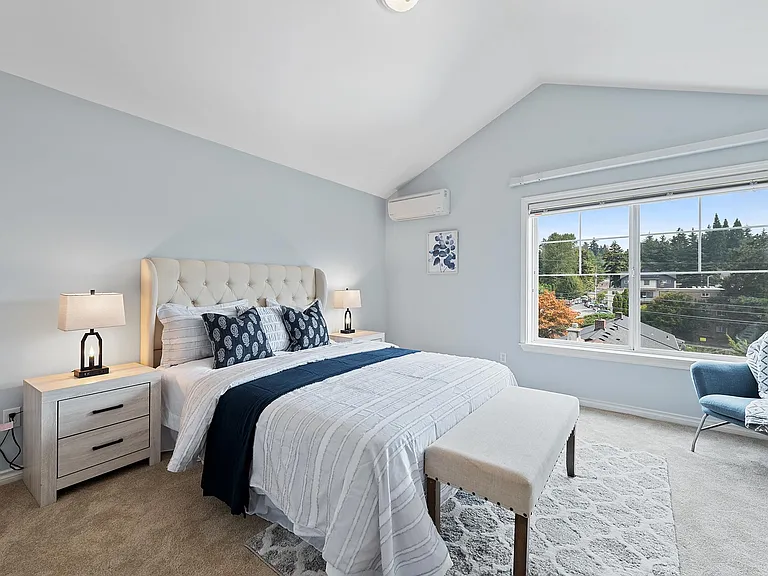 4844 Railroad Ave NE — Photo 14