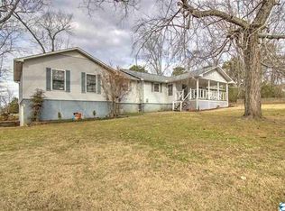 791 Carlton Click Rd, Grant, AL 35747