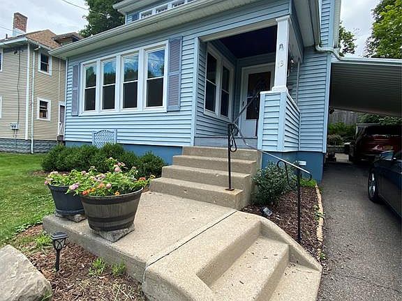 2nd image of 13 Park Terrace Pl