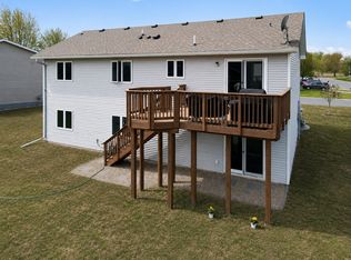 401 Fischer St NW, Montgomery, MN 56069