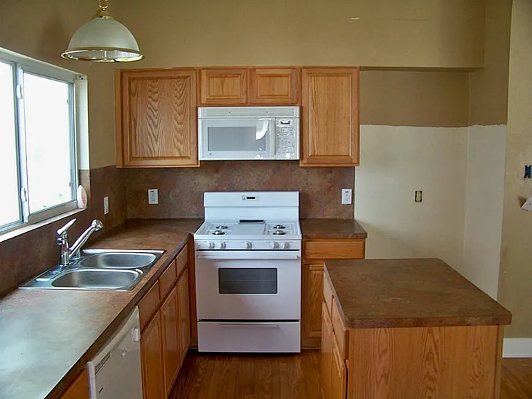 20911 Walder Ct — Photo 3