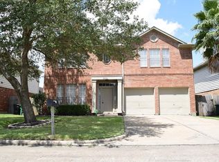 9334 Corner Oaks Ln, Houston, TX 77036