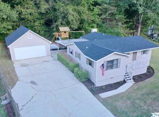 4712 Day Rd SW, Hartselle, AL 35640