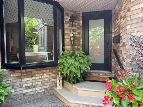 61 Remark Dr, Kingsville, ON N9Y 3Y6