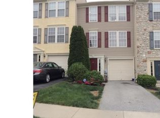 305 Broad Meadow Dr, Parkesburg, PA 19365