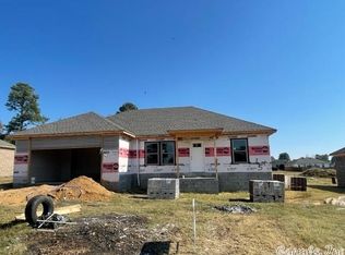 604 Macy Ln, Beebe, AR 72012