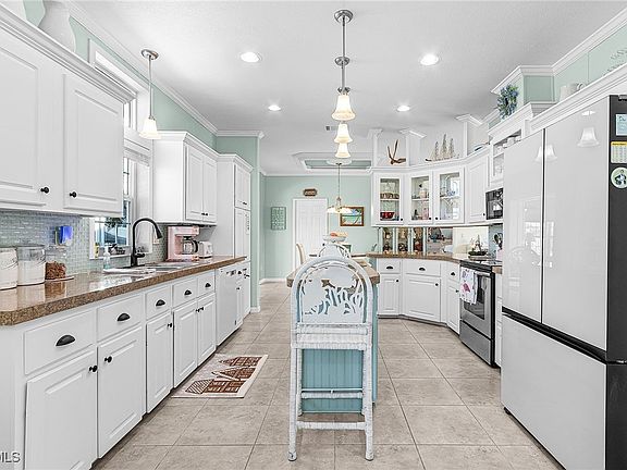 5th image of 4982 Sandpiper Dr