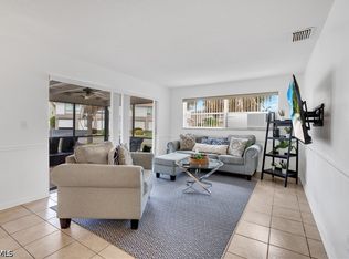 4353 Country Club Blvd #B, Cape Coral, FL 33904