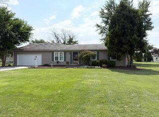 154 N State Route 587, Fostoria, OH 44830