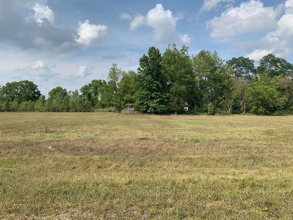 1st image of 48020 Timber Creek Dr