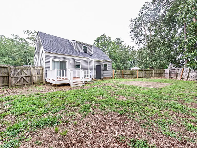 10504 Moorwood Ridge Cir — Photo 25