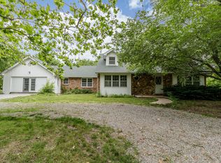 5391 E Academy Rd, Hallsville, MO 65255