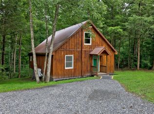 238 Relaxin Ln, Summersville, WV 26651