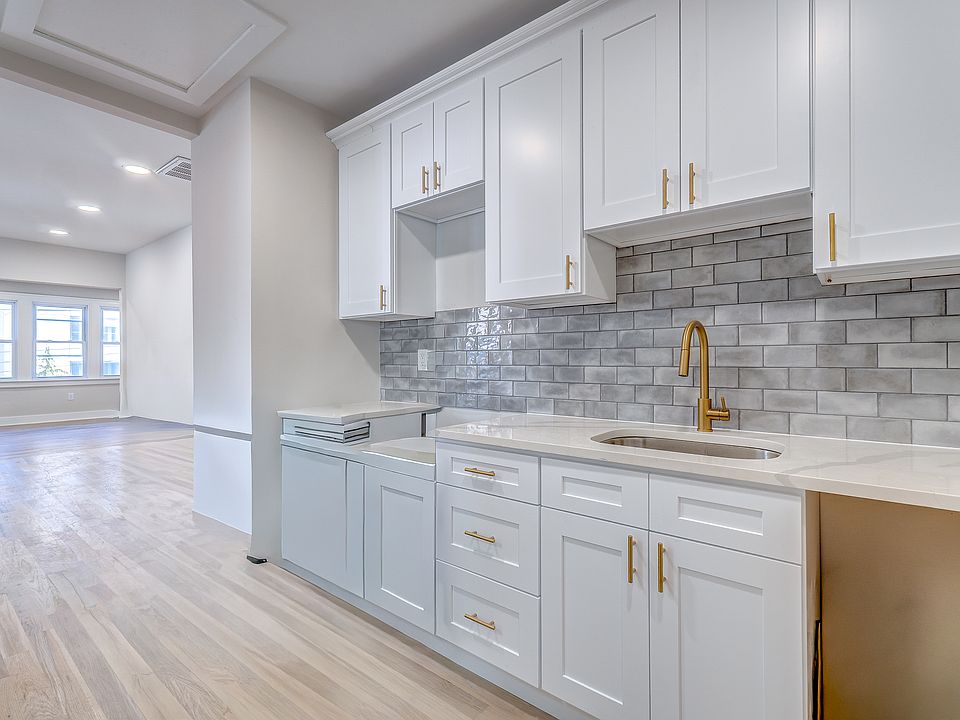 1st image of 630-632 George St #3B
