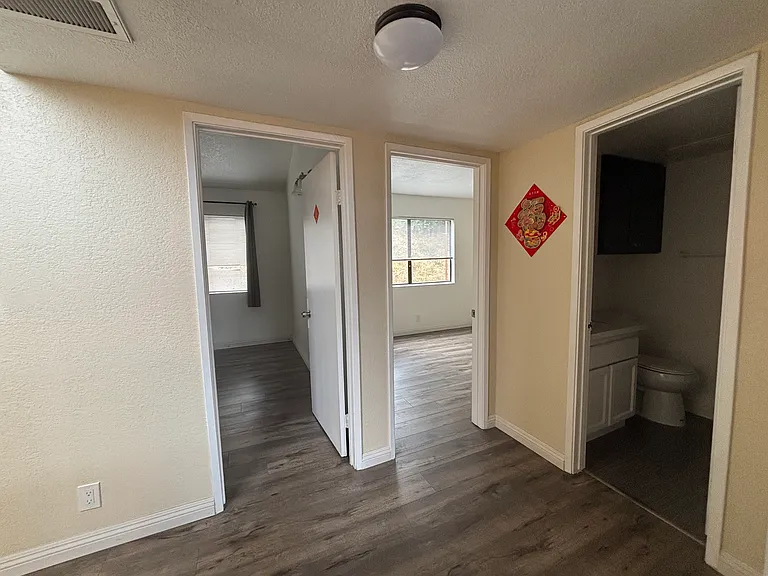1030 S Garfield Ave — Photo 19