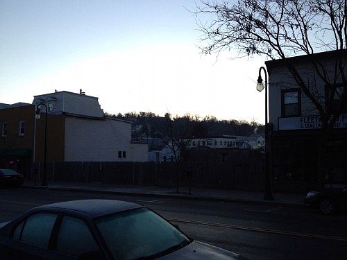 1st image of 64 Beekman Ave