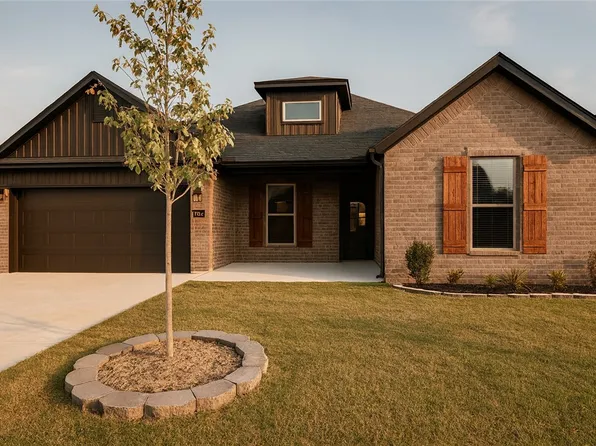 6902 SW Basswood Ave, Bentonville, AR 72713