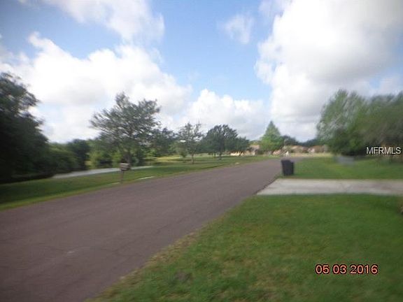 2nd image of 3440 Pineridge Cir