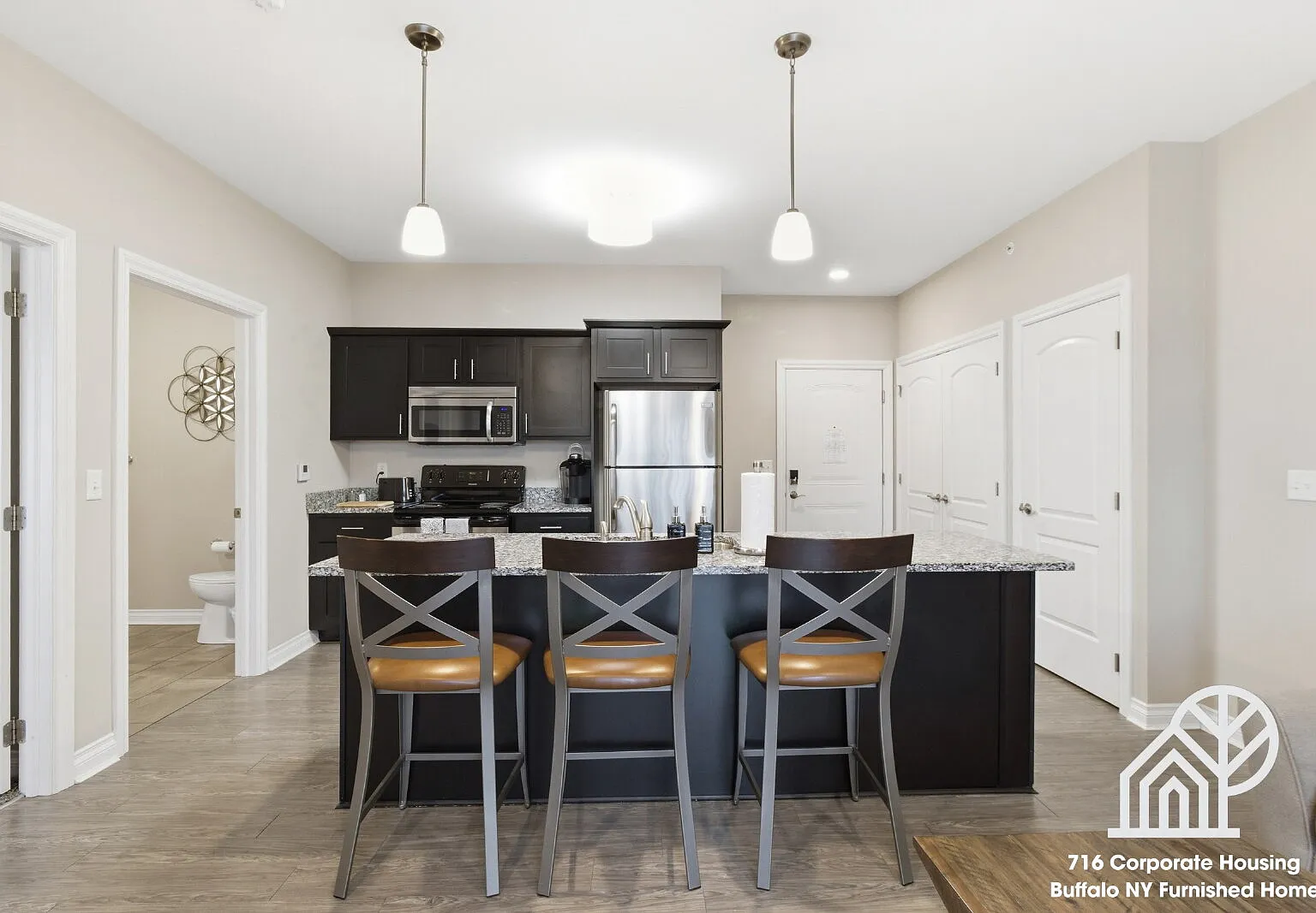1 bed, 1.0 bath, $2,850 — Photo 1
