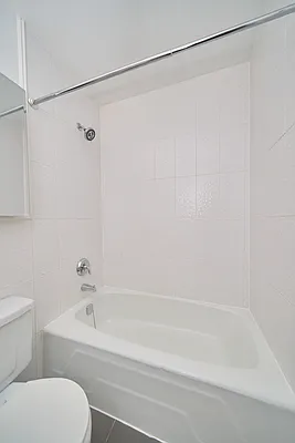 Rented by Living New York | media 3