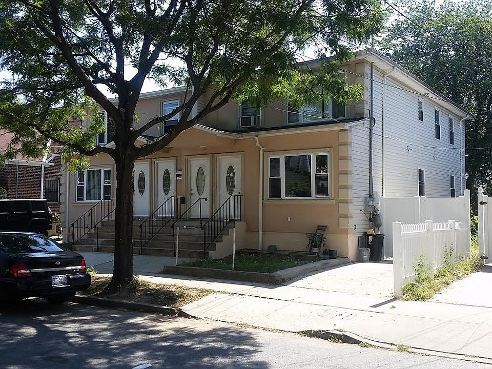 1st image of 176-12 133 Road