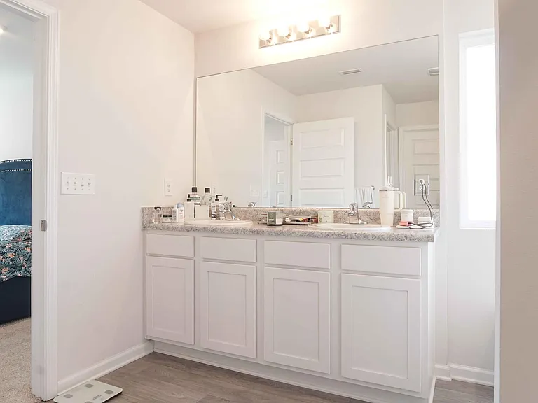 4028 Brighton Blvd — Photo 17