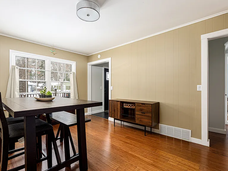 1704 Comanche St — Photo 21