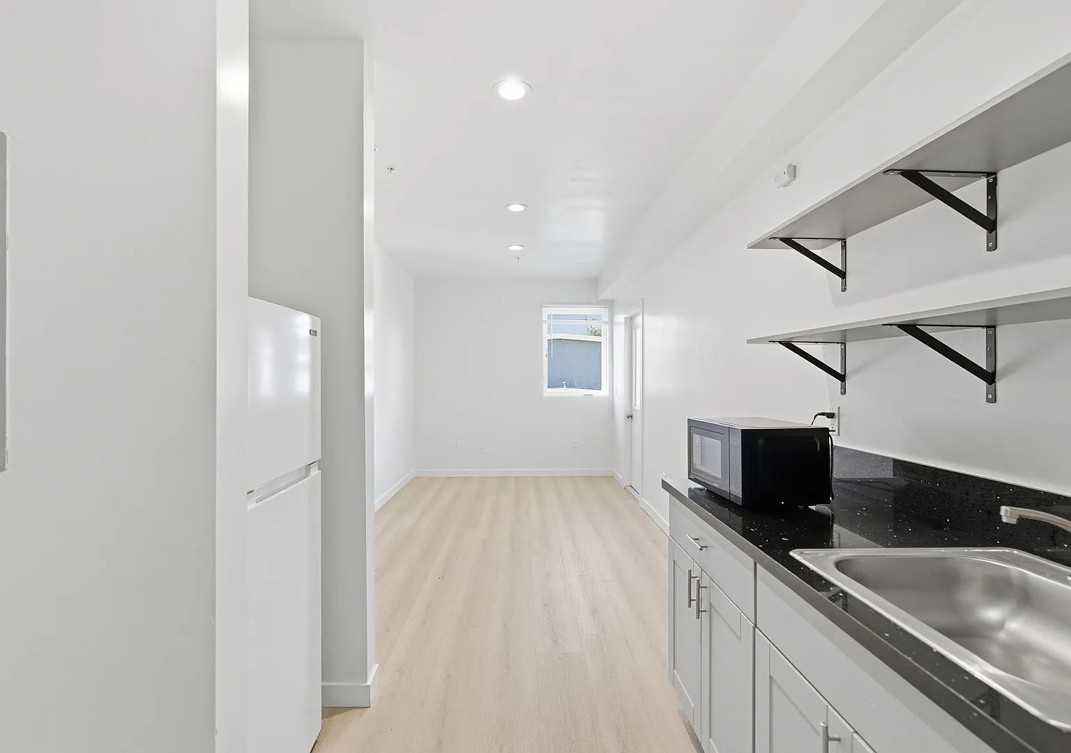 2025 New Jersey Street — Photo 2