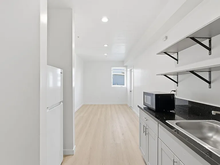 2025 New Jersey Street — Photo 10