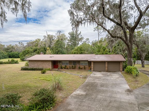 5th image of 208 WESTOVER Circle