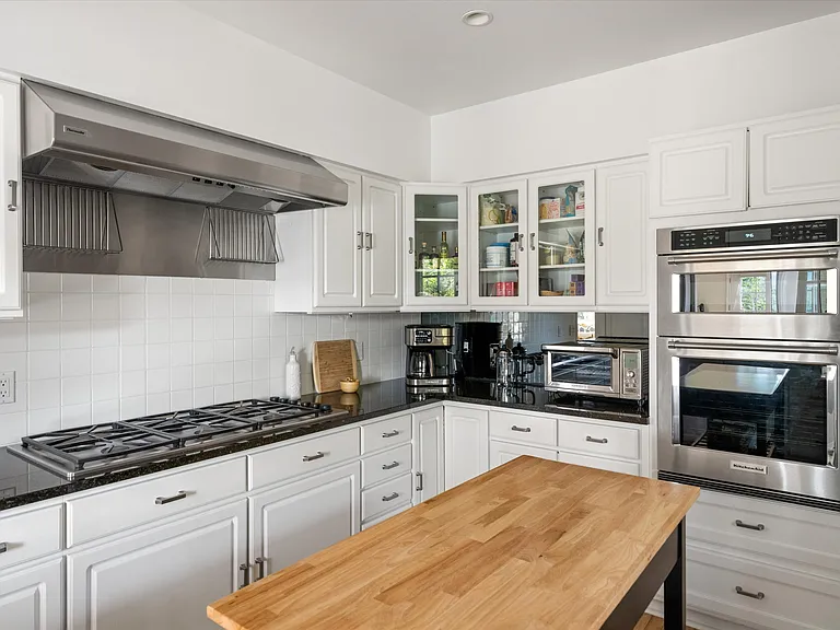 407 Gateway Rd — Photo 11