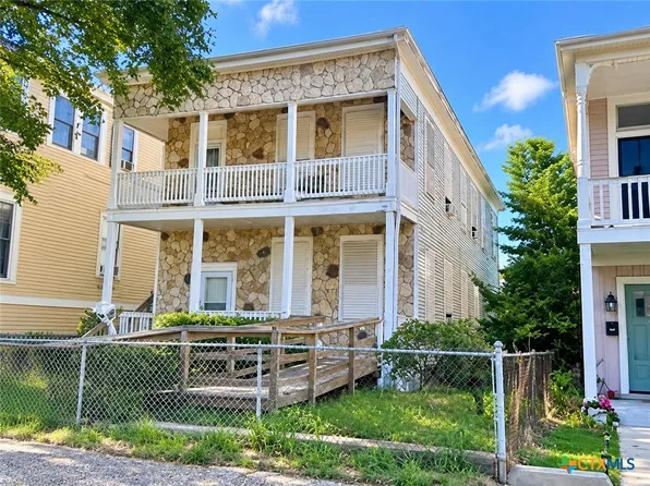 1612 Avenue L, Galveston, TX 77550