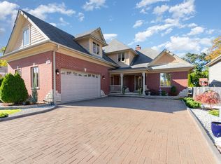 7706 Garden Ln, Justice, IL 60458