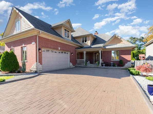 7706 Garden Ln, Justice, IL 60458