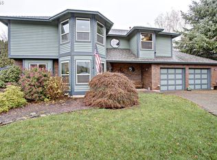 11831 SE Knee Ct, Happy Valley, OR