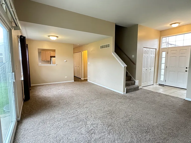 2159 Henning Pl — Photo 7