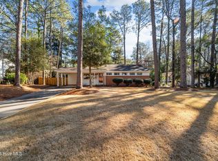401 Crestview Road, Southern Pines, NC 28387
