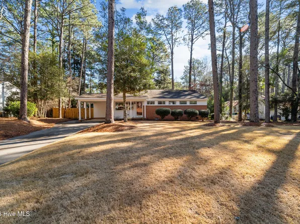 401 Crestview Road, Southern Pines, NC 28387